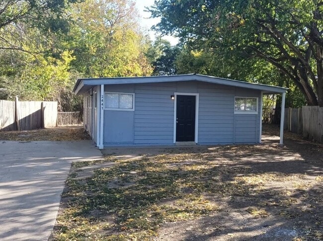property at 2441 N Oswego Ave