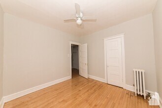 1271 W Ardmore Ave, Unit 2 in Chicago, IL - Building Photo - Building Photo