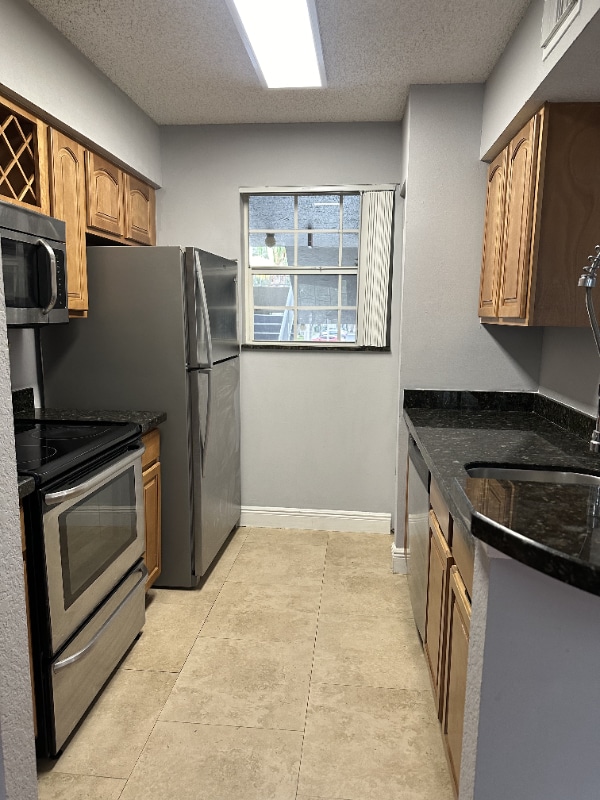 property at 2810 N Oakland Forest Dr