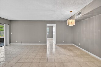 526 Piedmont K in Delray Beach, FL - Building Photo - Building Photo