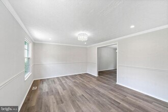 12312 Streamvale Cir in Herndon, VA - Building Photo - Building Photo