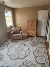 26 W Union St in Burlington, NJ - Building Photo - Building Photo