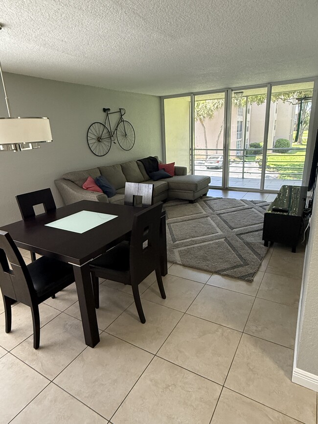 property at 9491 Evergreen Pl
