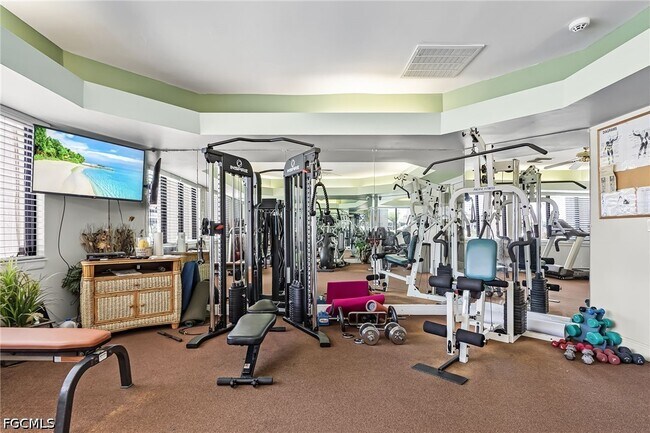 17100 Terraverde Cir in Ft. Myers, FL - Building Photo - Building Photo
