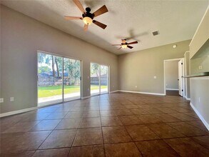 1299 E Ohio Ave in DeLand, FL - Building Photo - Building Photo