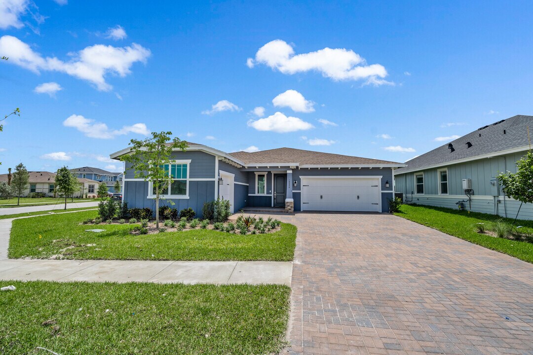 19564 Rugged Trunk Trl in Loxahatchee, FL - Building Photo