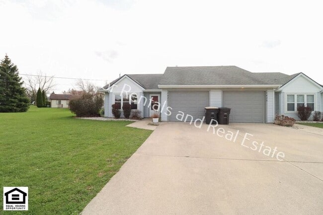 1421 Fieldstone Dr