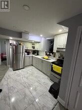 15 Troyer St in Brampton, ON - Building Photo - Building Photo