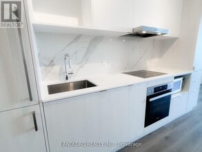 138 Downes St in Toronto, ON - Building Photo - Building Photo