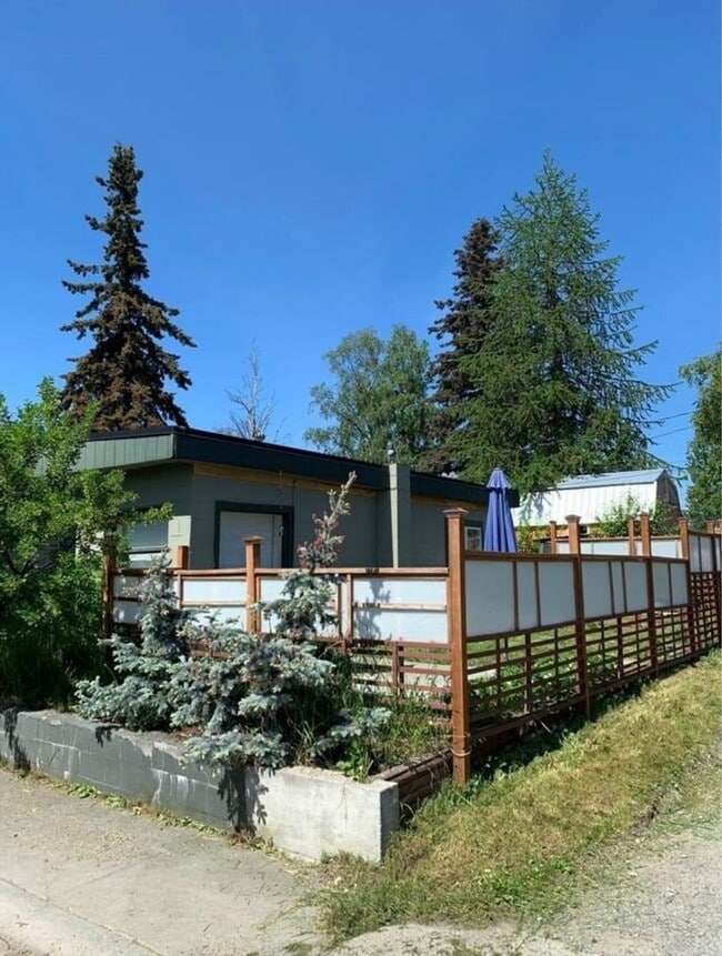 property at 1115 E 14th Ave
