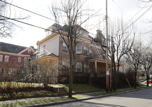 1001 Union St in Schenectady, NY - Building Photo - Building Photo