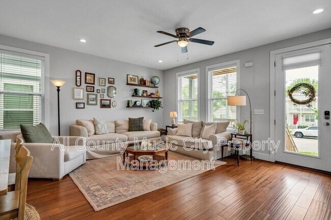5906 Morrow Rd in Nashville, TN - Building Photo - Building Photo