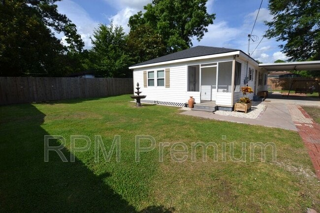 property at 9516 Gassie St