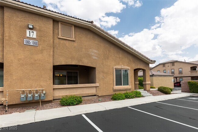 8805 Jeffreys St in Las Vegas, NV - Building Photo - Building Photo