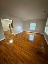 1318 Oak St in Columbia, SC - Building Photo - Building Photo