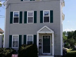 27 School St, Unit #1 in Attleboro, MA - Building Photo - Building Photo
