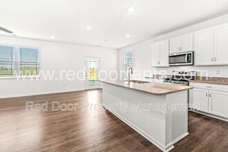 5778 Aleppo Ln in Greenwood, IN - Building Photo - Building Photo