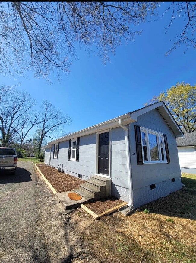 property at 104 Arlington Ave