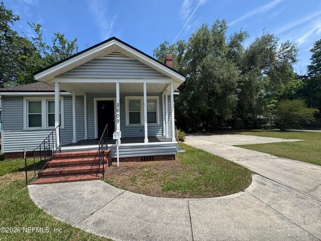 property at 3609 Dellwood Ave