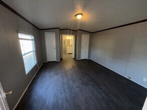 1504 Anita Cir in Florence, SC - Building Photo - Building Photo