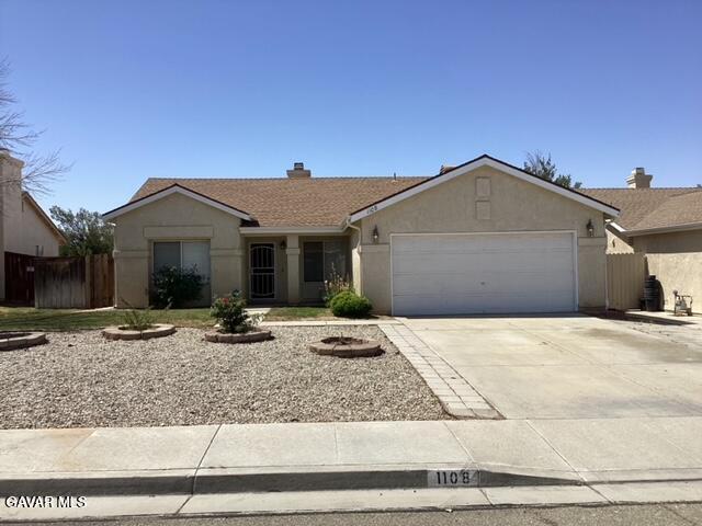 property at 1108 Oakwood Ln