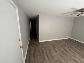 1911 S Cicero Ave in Cicero, IL - Building Photo - Building Photo