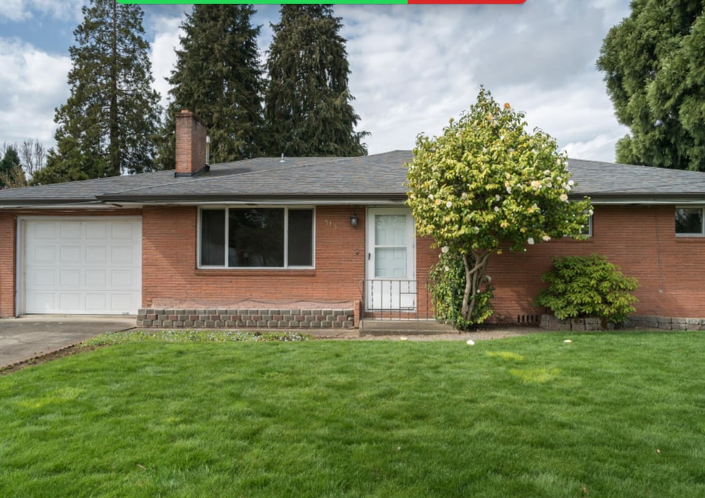 1162 SE Walnut St in Hillsboro, OR - Foto de edificio