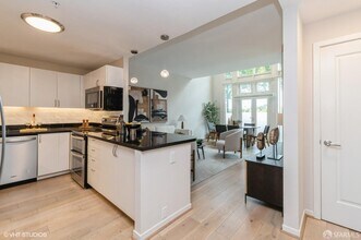 88 King St in San Francisco, CA - Building Photo - Building Photo