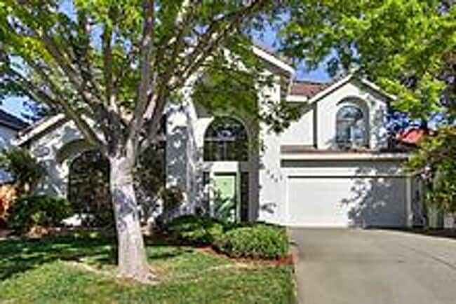 property at 2227 Humboldt Ave