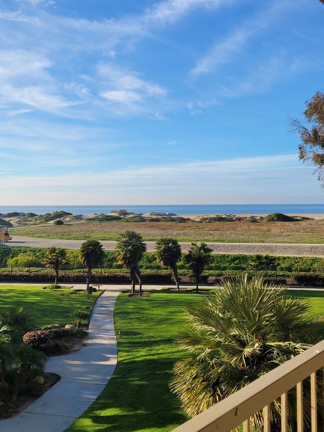 property at 771 Reef Cir