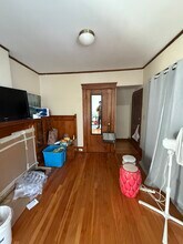 53 Institute Rd, Unit 3 in Worcester, MA - Building Photo - Building Photo