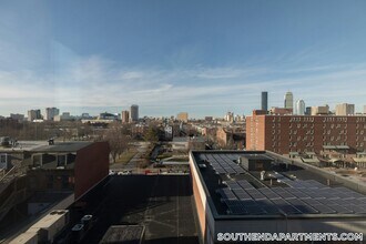 11 E Lenox St in Boston, MA - Building Photo - Building Photo