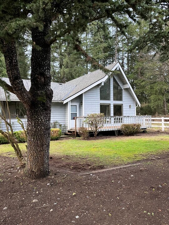 21020 SE 358th St in Auburn, WA - Foto de edificio