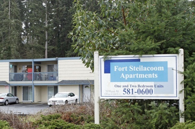 Fort Steilacoom Apartments in Steilacoom, WA - Building Photo