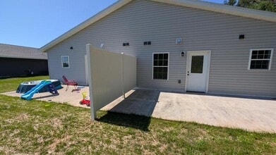 10008 Aspen Ln in Hayward, WI - Building Photo - Building Photo