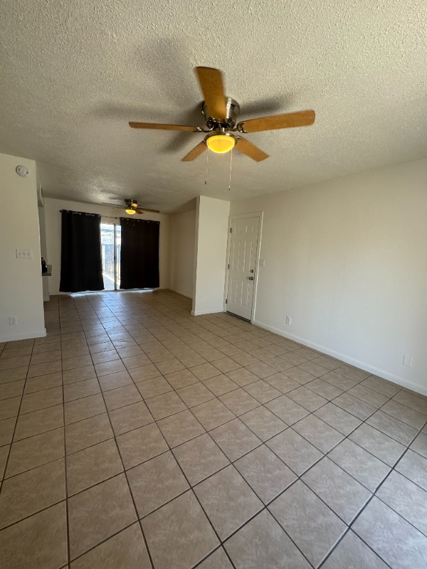 1237 Sunny Ridge Dr in Lake Havasu City, AZ - Building Photo - Building Photo