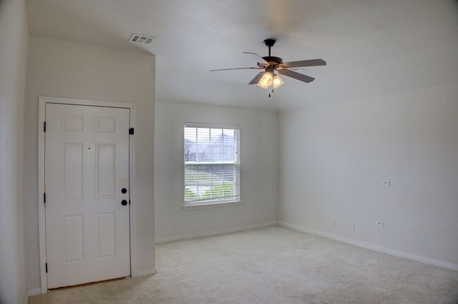 5839 E 148th Pl S in Bixby, OK - Foto de edificio - Building Photo