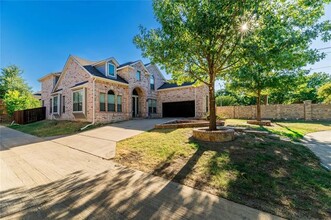 2033 Stonemont Ct in Allen, TX - Foto de edificio - Building Photo