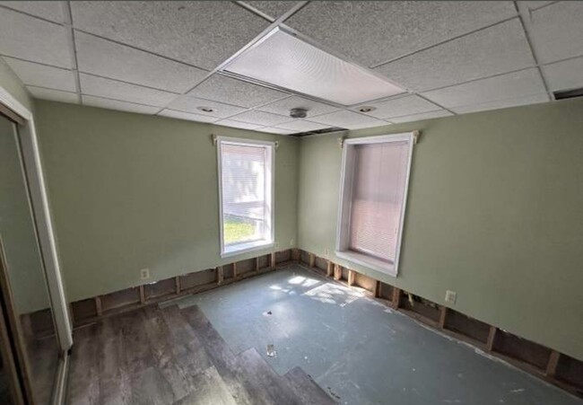 7 Stardust Ct in Catonsville, MD - Foto de edificio - Building Photo