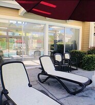 3855 Thorncroft Ln in Inglewood, CA - Building Photo