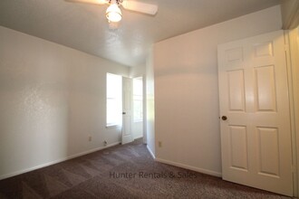 3275 Etta Kay Ln in Kempner, TX - Foto de edificio - Building Photo