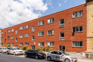 991 Lacasse Rue in Montréal, QC - Building Photo