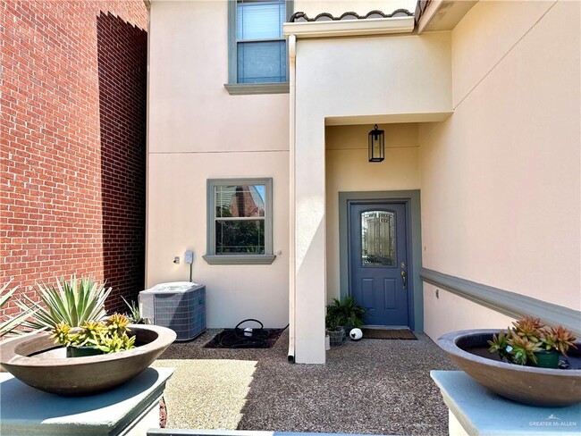 18 San Saba St in Mission, TX - Building Photo - Building Photo