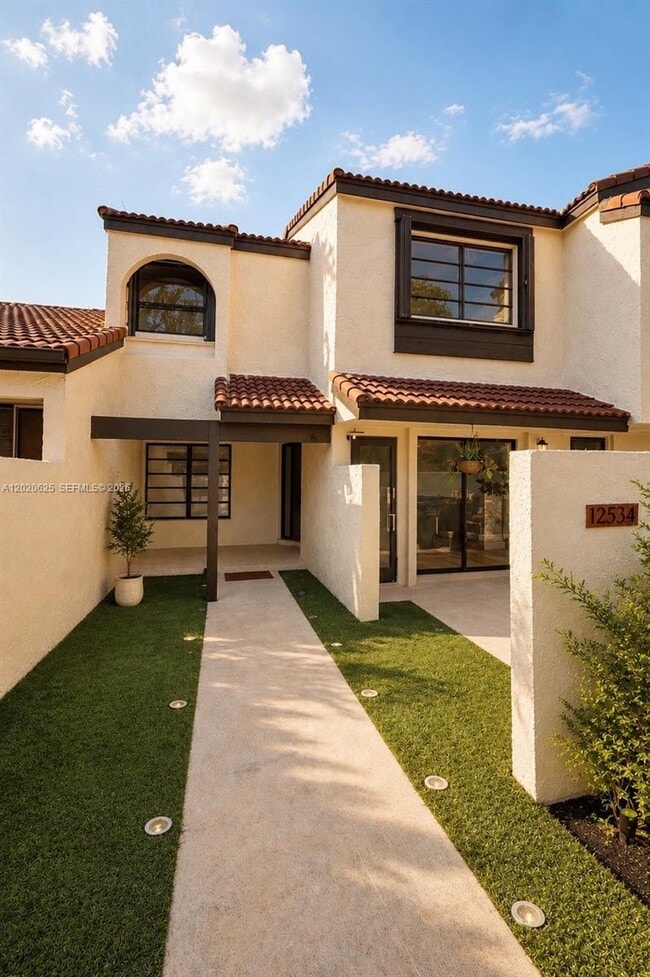 property at 12344 SW 94th Ln