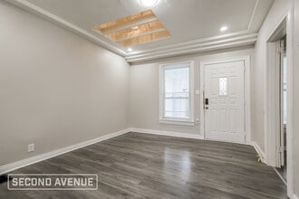 103 Saunders Ct in Louisville, KY - Foto de edificio - Building Photo