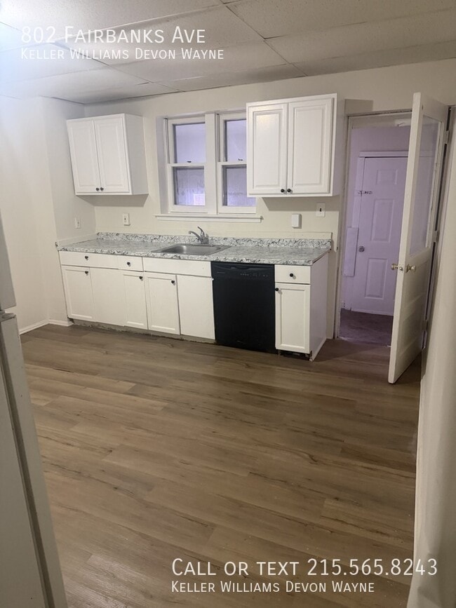 802 Fairbanks Ave in Norristown, PA - Building Photo - Building Photo