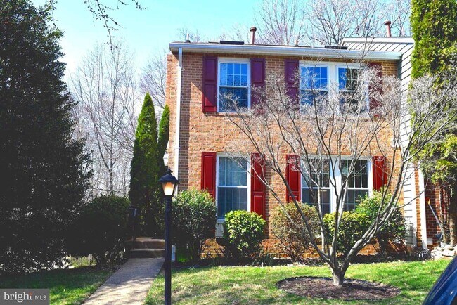 property at 1549 Autumn Ridge Cir