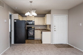 Avalon Apartments in San Antonio, TX - Building Photo - Interior Photo