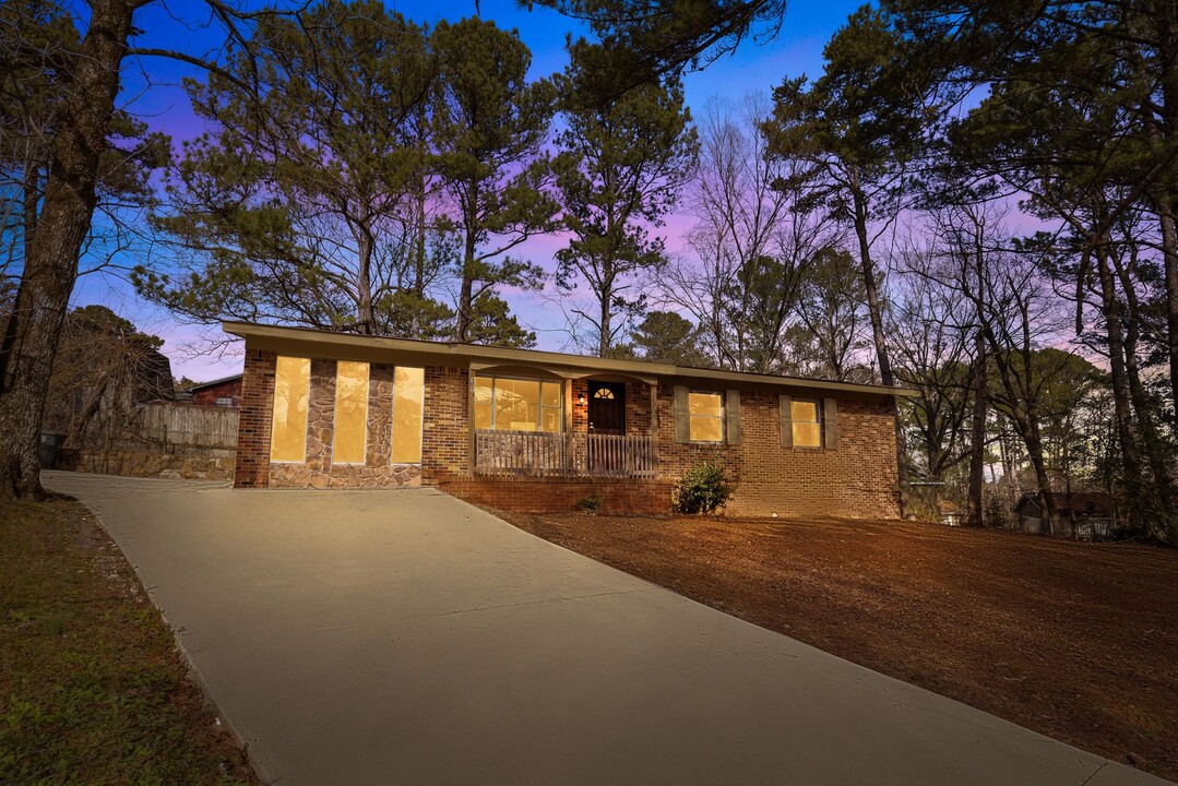 1716 Gaston Rd in Birmingham, AL - Building Photo