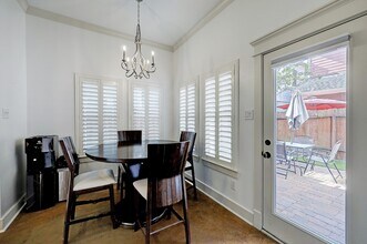 919 W 23rd St in Houston, TX - Building Photo - Building Photo